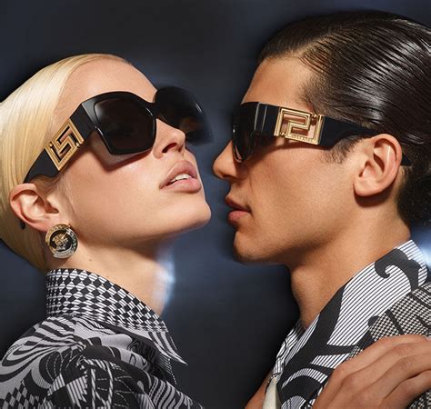 oculos versace eyewear|who makes versace eyewear.